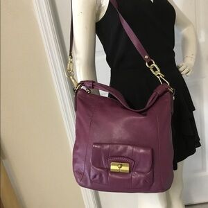 COACH KRISTINE HOBO CROSSBODY